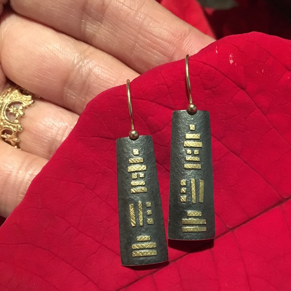 Lisa Ceccorulli Signed 22k accents 14k Earrings